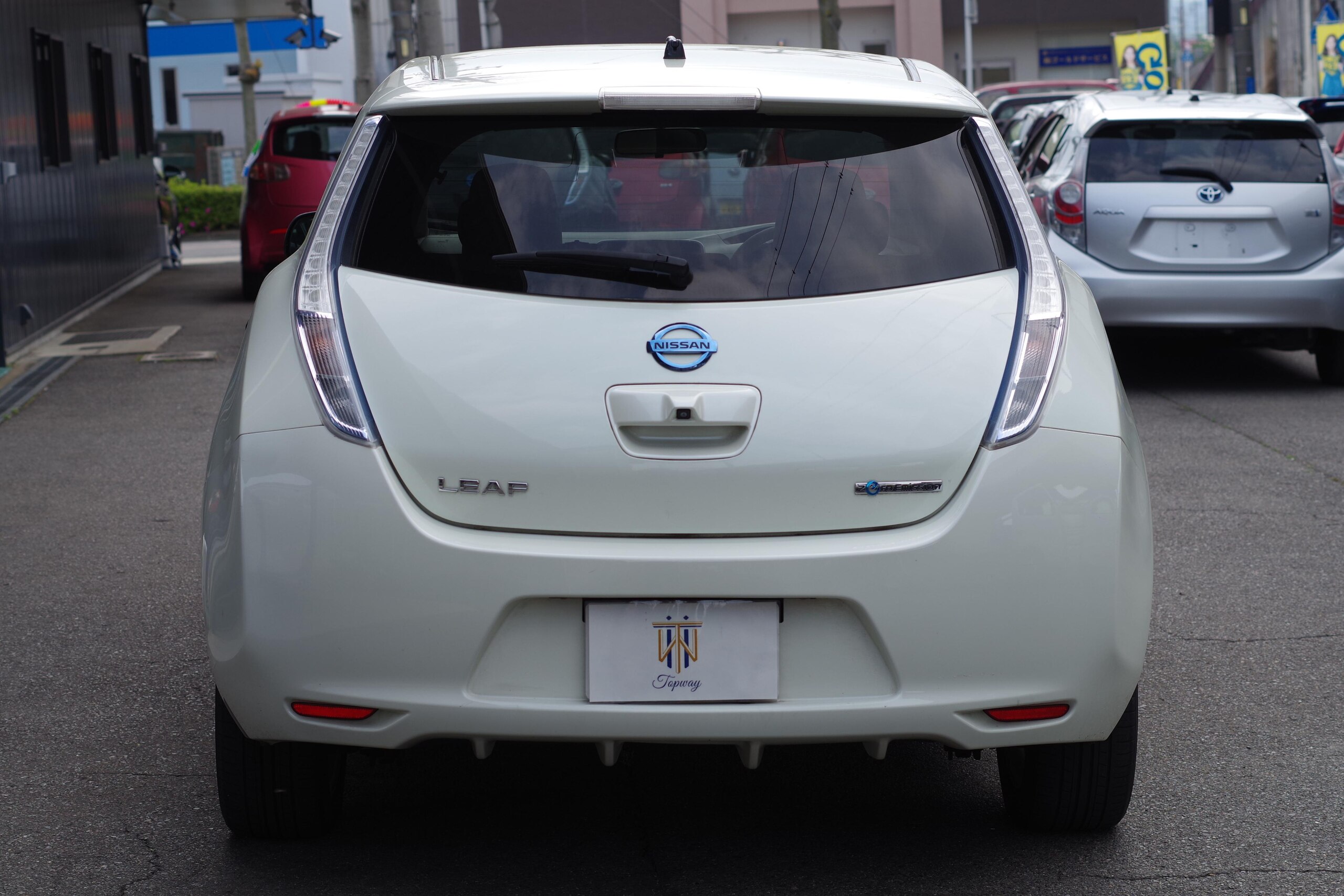 Nissan Leaf X